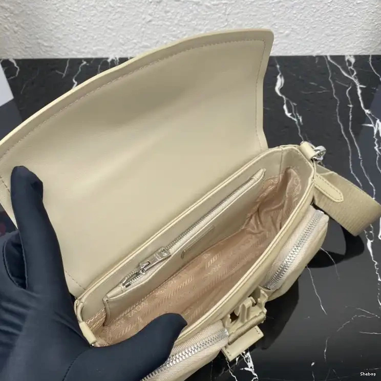 Prada Bag 2201DJ0010 0811